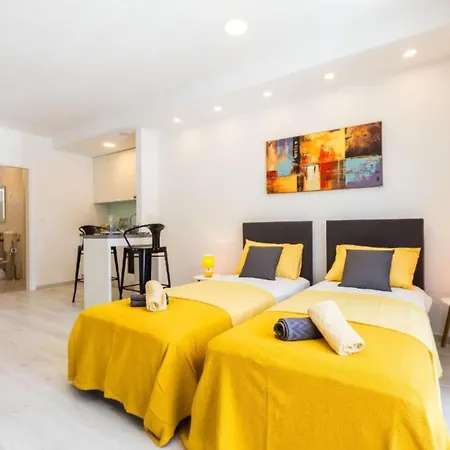 Charming Near Old Town With Convenient Access To Beaches 2 Zára